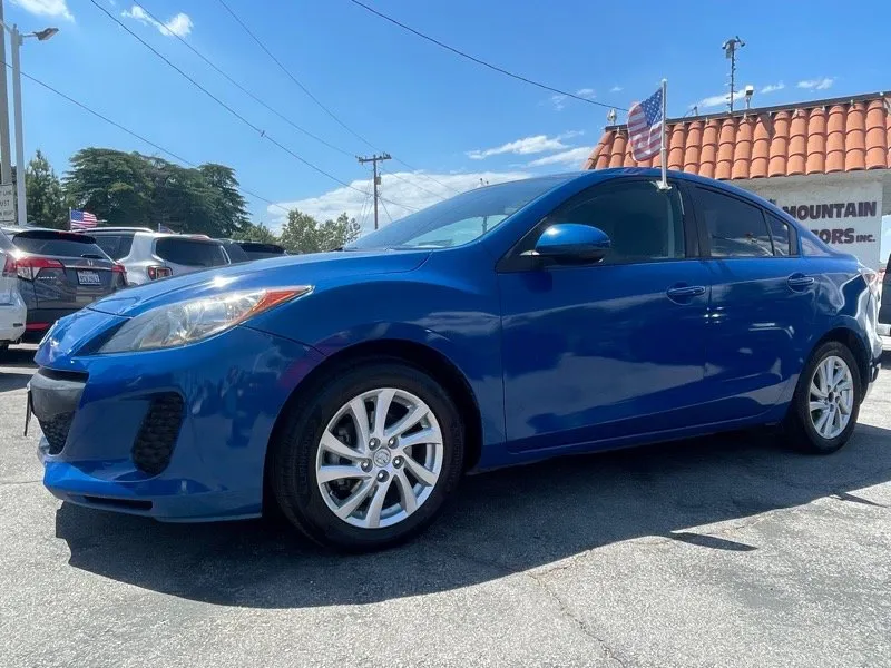 Used 2014 Hyundai Veloster w/ Technology Package 03