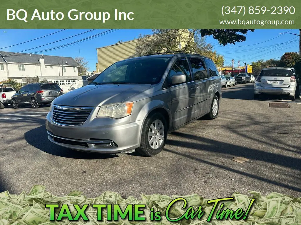 Used 2014 Chrysler Town & Country Touring