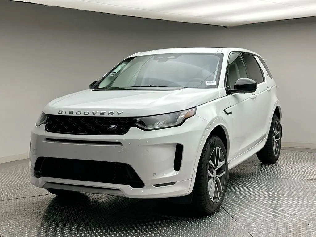 New 2024 Land Rover Range Rover Evoque Dynamic SE