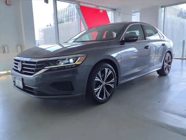 Certified 2021 Volkswagen Passat 2.0T SE