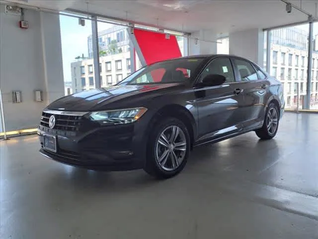 Used 2022 Volkswagen Taos SE w/ IQ.Drive SE Package