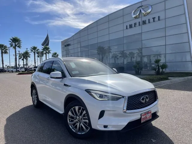 New 2024 INFINITI QX50 Luxe w/ Accent Package