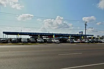 TREVINO'S AUTO MART