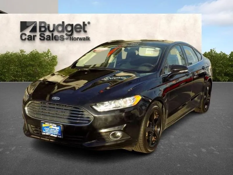 Used 2016 Ford Fusion SE