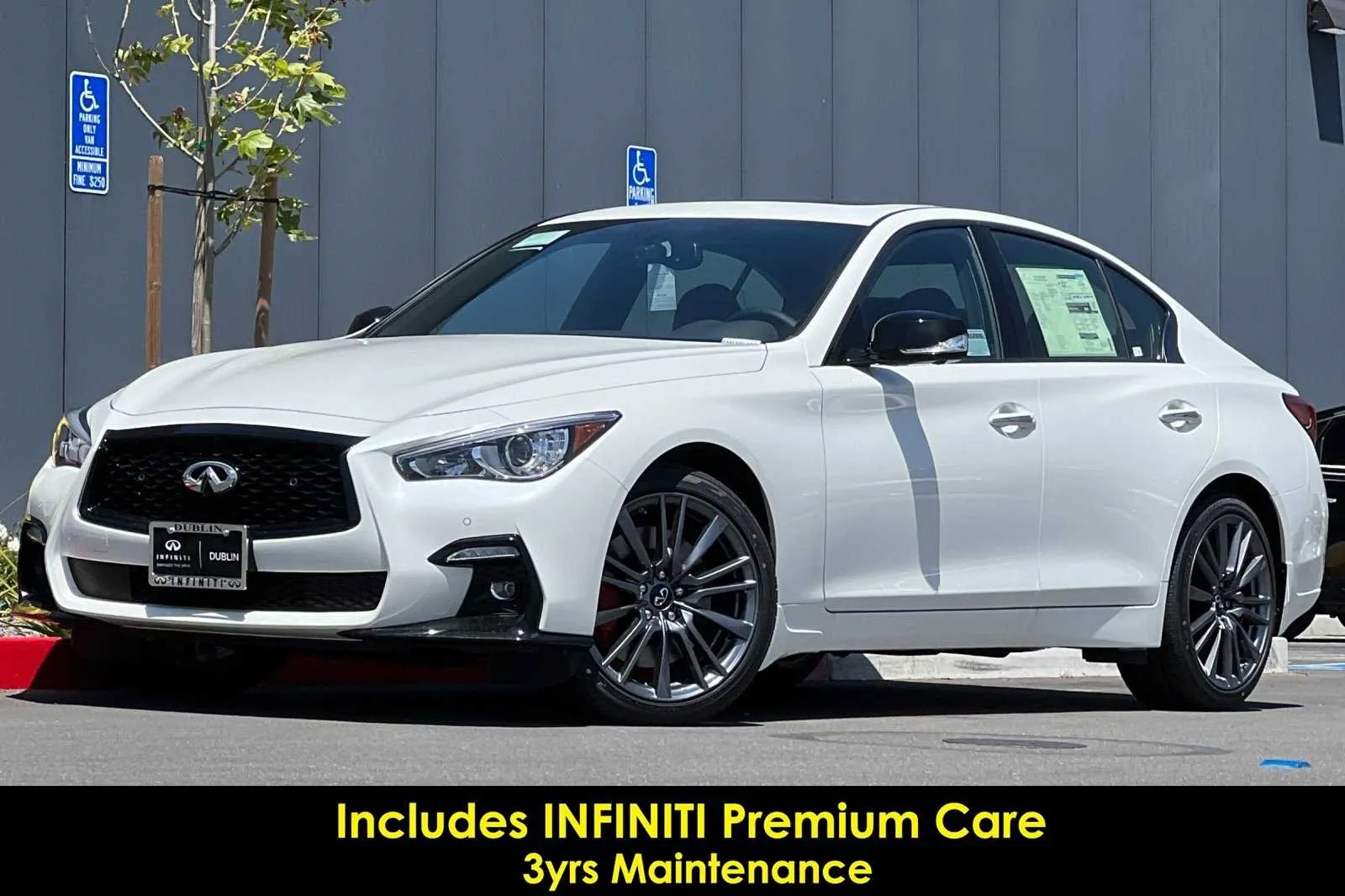 New 2024 INFINITI QX60 Luxe w/ Performance Audio Package