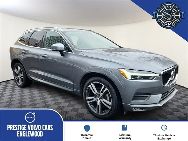 Used 2020 Volvo XC40 T5 R-Design