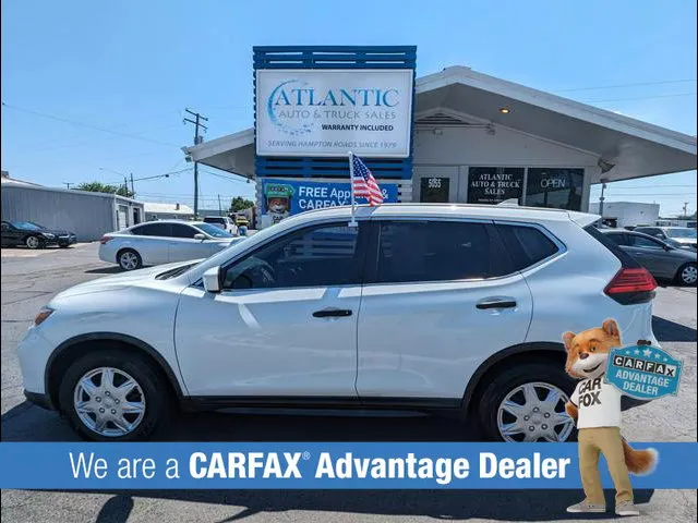 Used 2017 Jeep Grand Cherokee Laredo w/ Quick Order Package 23E