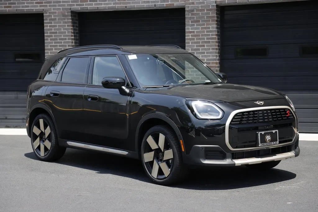 New 2025 MINI Cooper Countryman S w/ Comfort Package Max