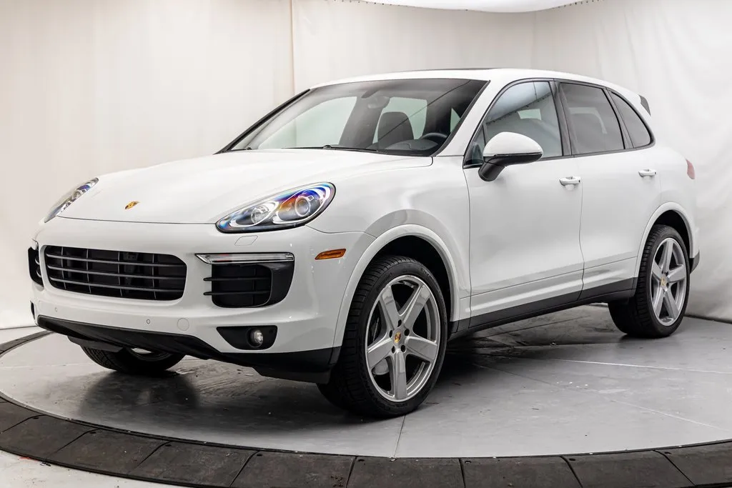 Certified 2018 Porsche Macan S