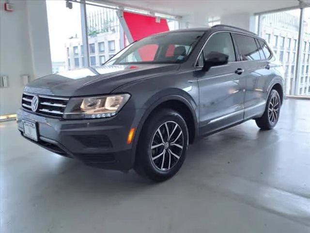 Used 2020 Volkswagen Tiguan SE R-Line w/ 3rd Row Seat Package