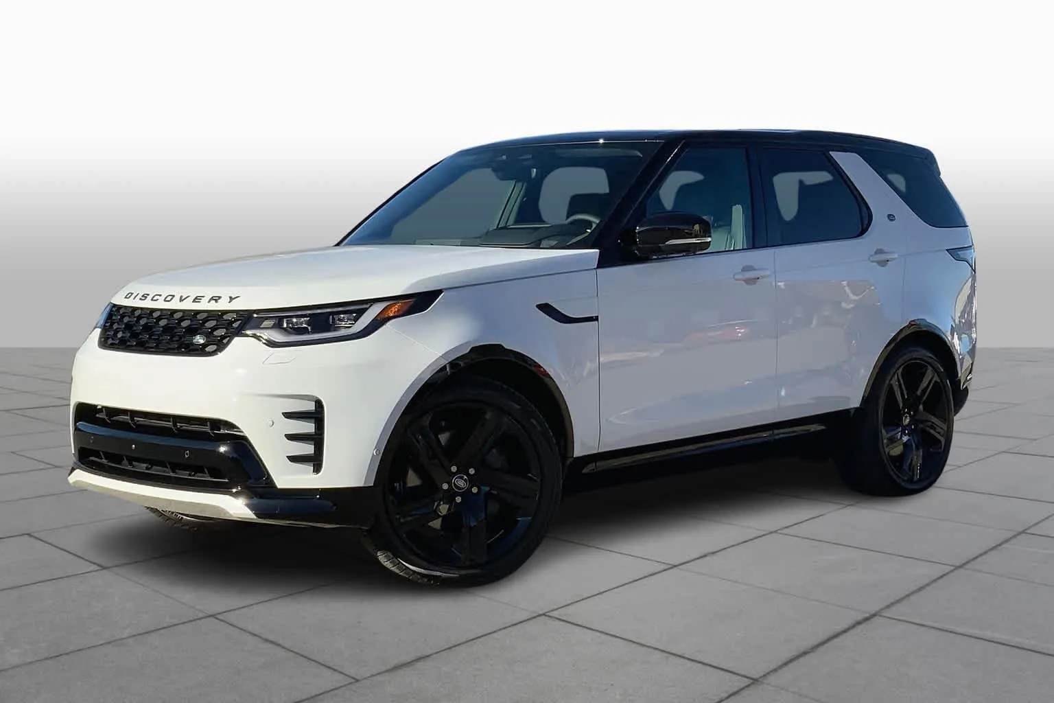 New 2024 Land Rover Range Rover Evoque Dynamic SE