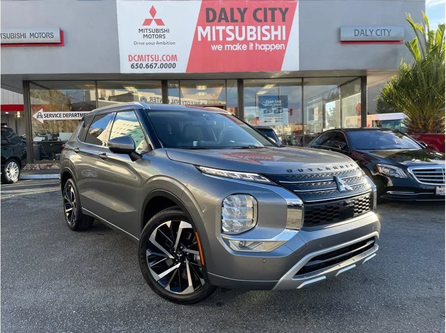 New 2024 Mitsubishi Outlander Sport SE