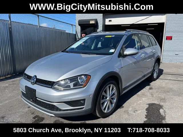 Used 2017 Volkswagen Golf Alltrack SE