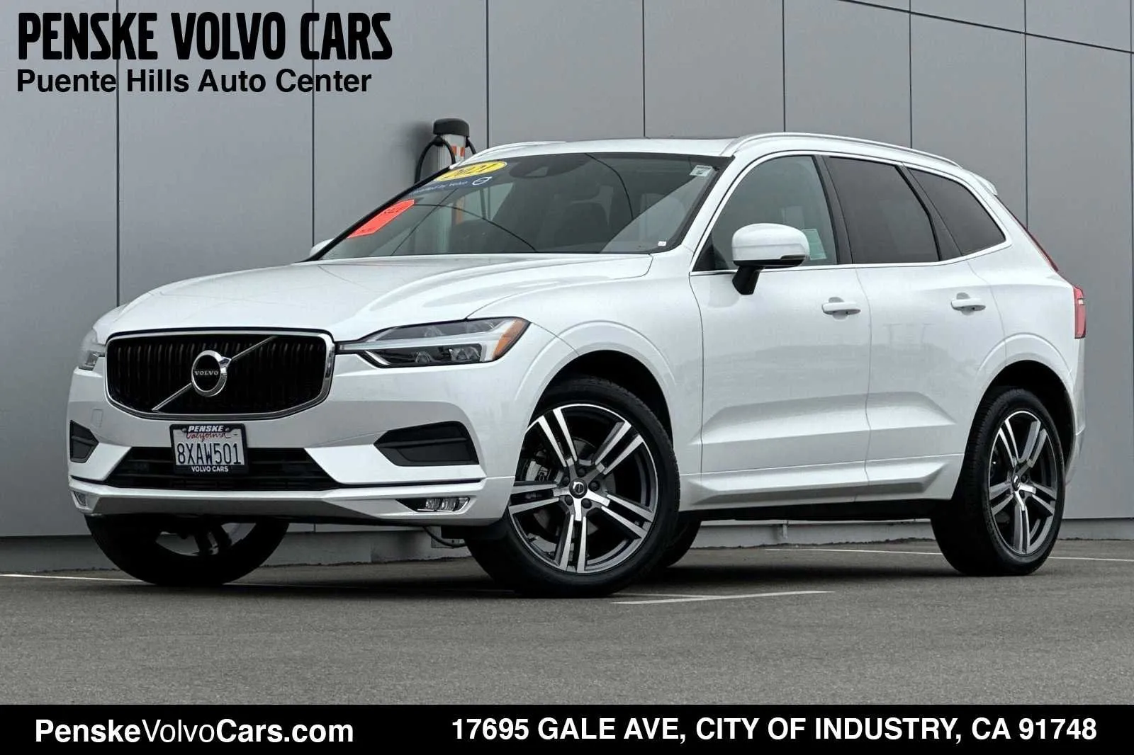 Certified 2021 Volvo XC60 T5 Momentum w/ Premium Package