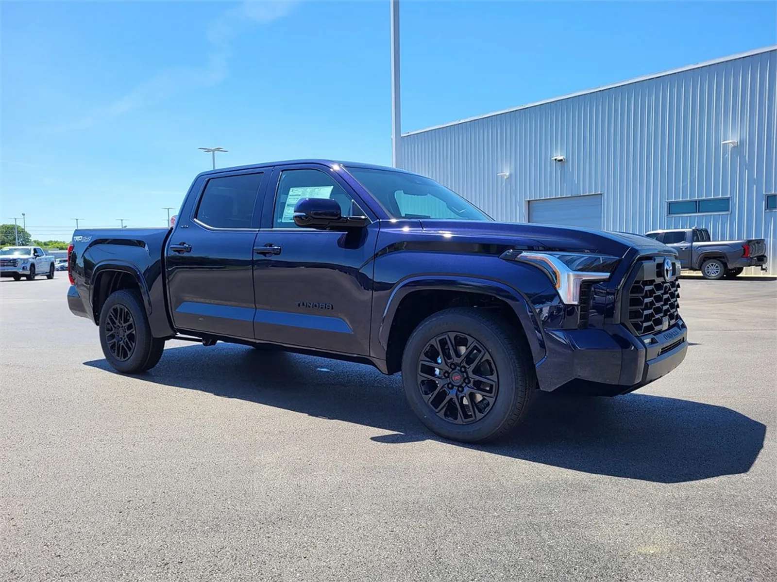 New 2024 Toyota Tundra SR5