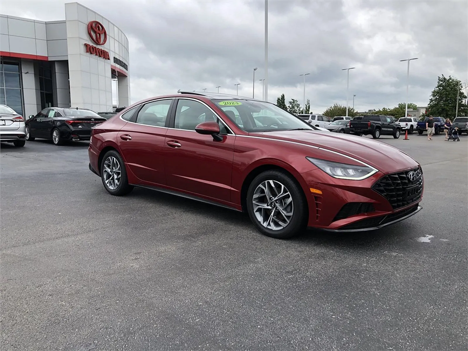 Used 2022 Nissan Kicks S