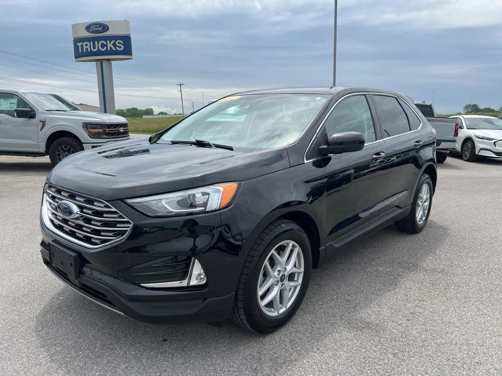 Used 2018 Jeep Cherokee Trailhawk w/ Quick Order Package 27L