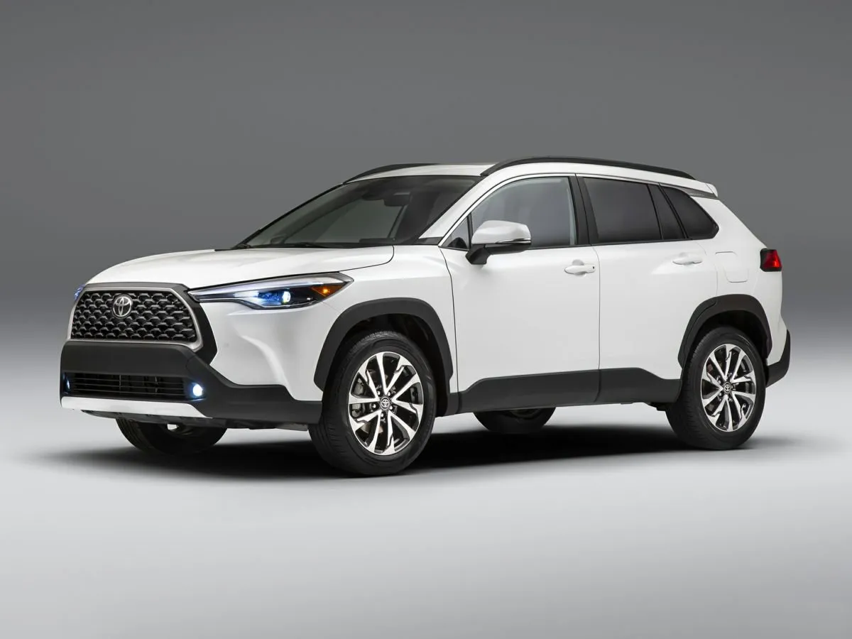 New 2024 Toyota RAV4 LE