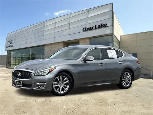 Used 2019 INFINITI QX50 Luxe w/ Navigation Package