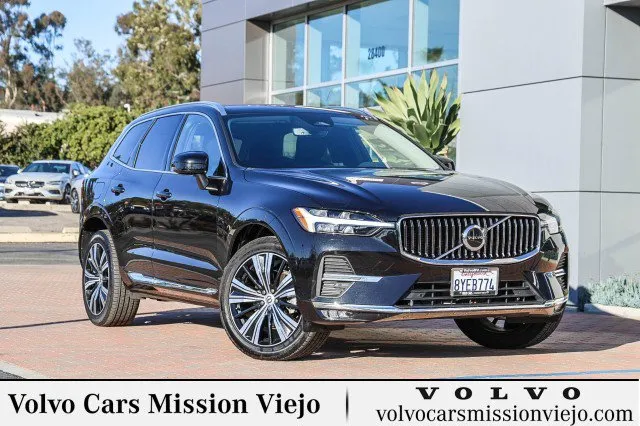 New 2023 Volvo XC40 B5 Plus