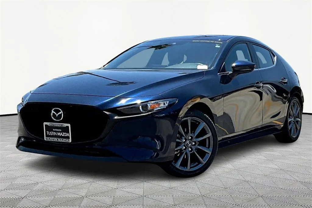 Used 2021 Hyundai Elantra Blue w/ Cargo Package