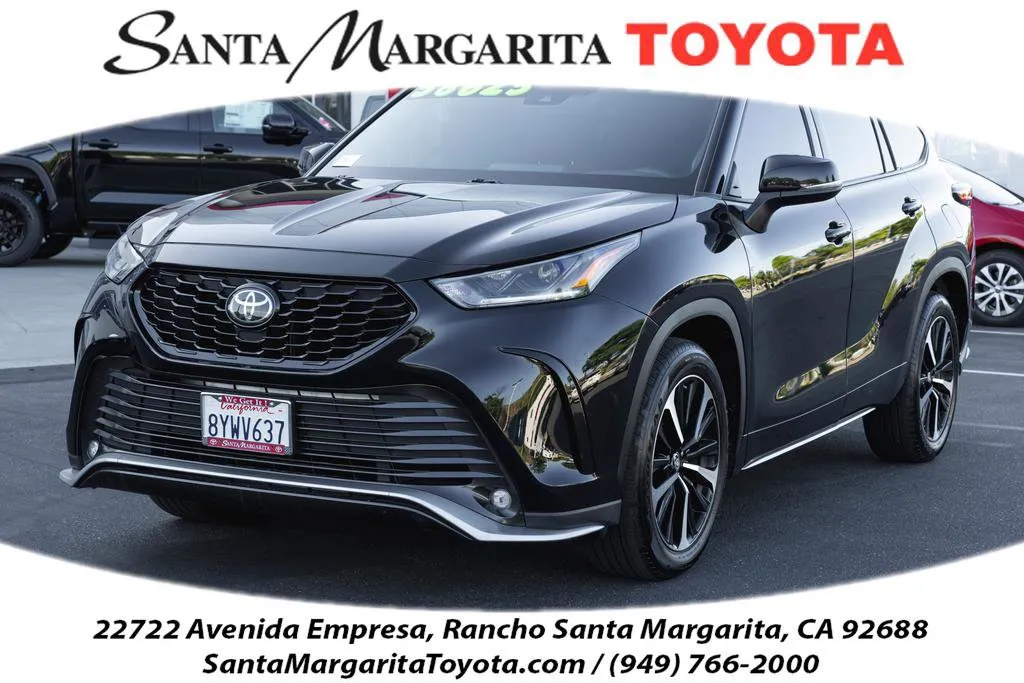 Used 2017 Toyota Camry SE