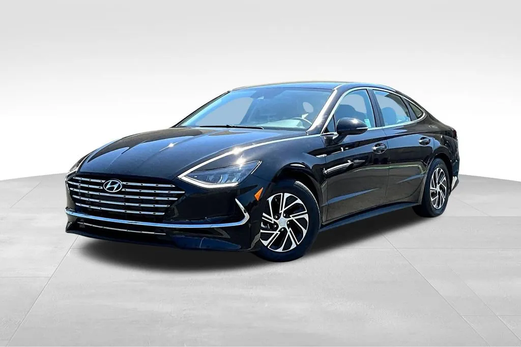 Certified 2022 Hyundai Venue SEL