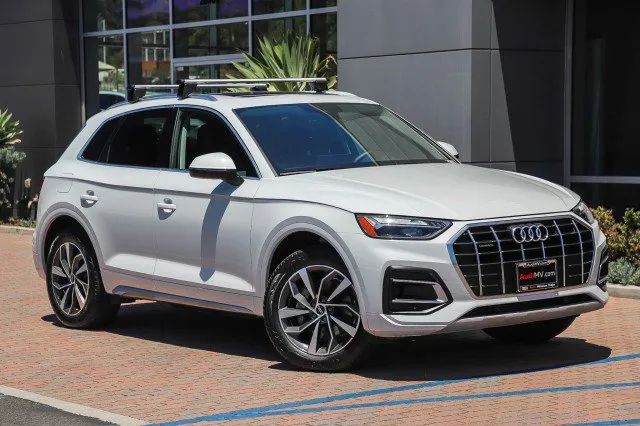 Certified 2022 Audi Q3 2.0T Premium w/ Convenience Package