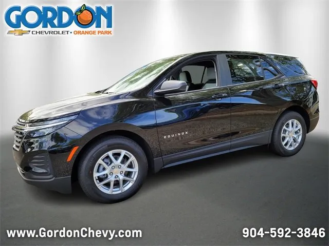 New 2025 Chevrolet Trax LT w/ Driver Confidence Package