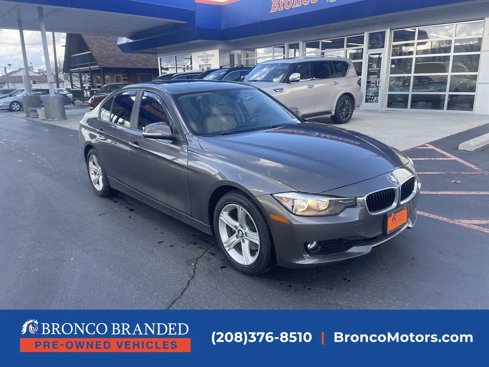 Used 2014 BMW 320i xDrive Sedan