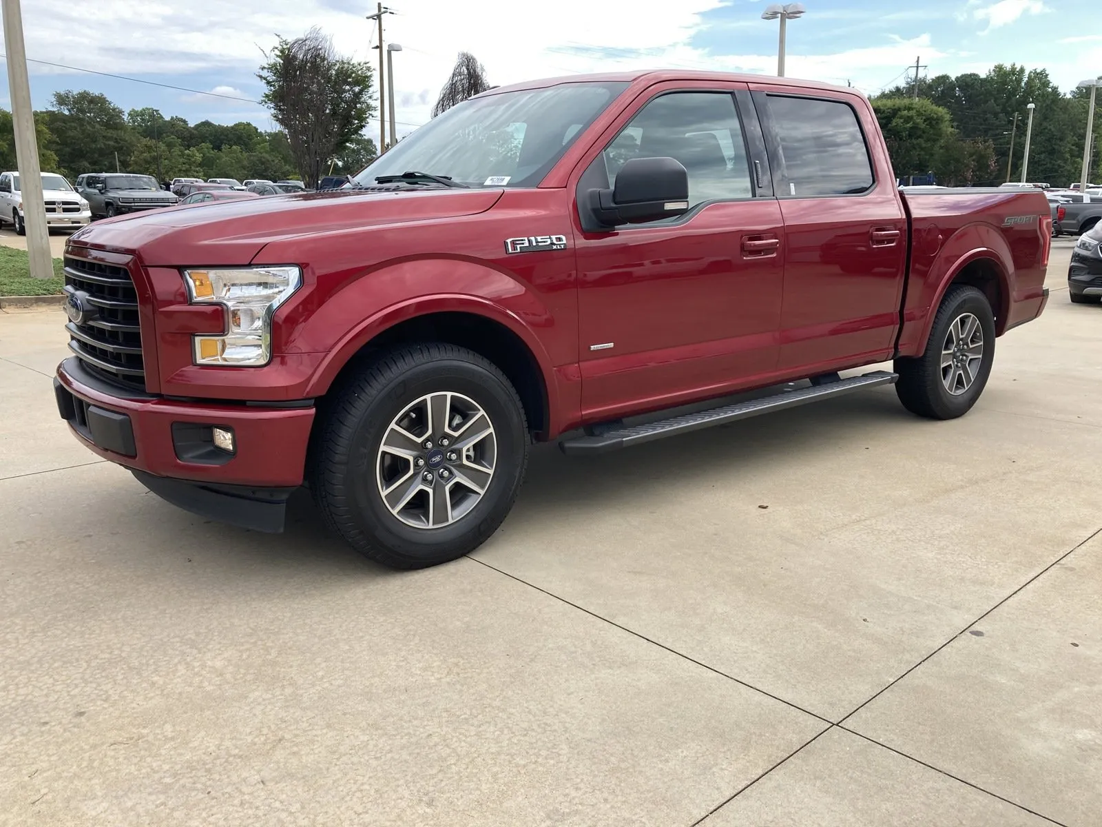 Used 2017 Nissan Titan PRO-4X w/ Pro-4x Convenience Package