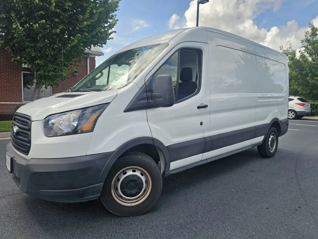 Used 2019 Ford E-350 and Econoline 350 Super Duty w/ Power Windows & Locks Group
