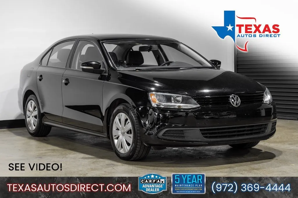 Used 2017 Volvo XC90 T6 Momentum w/ Vision Package