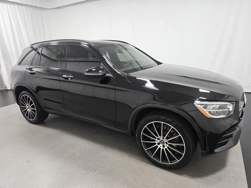 Used 2021 Mercedes-Benz GLA 250 4MATIC w/ Premium Package