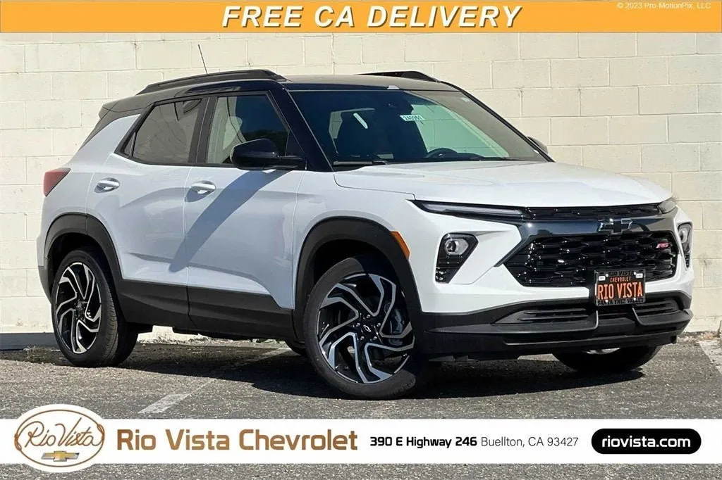 New 2025 Chevrolet Trax LT