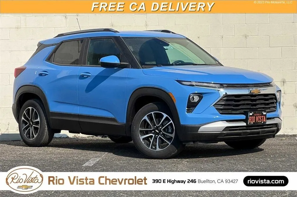 New 2025 Chevrolet Trax RS