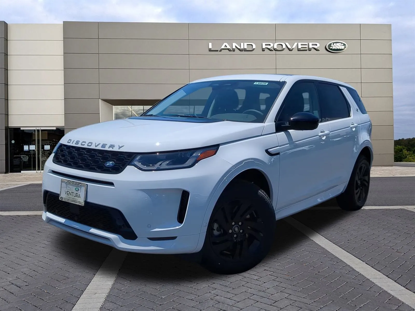 New 2024 Land Rover Range Rover Evoque Dynamic SE
