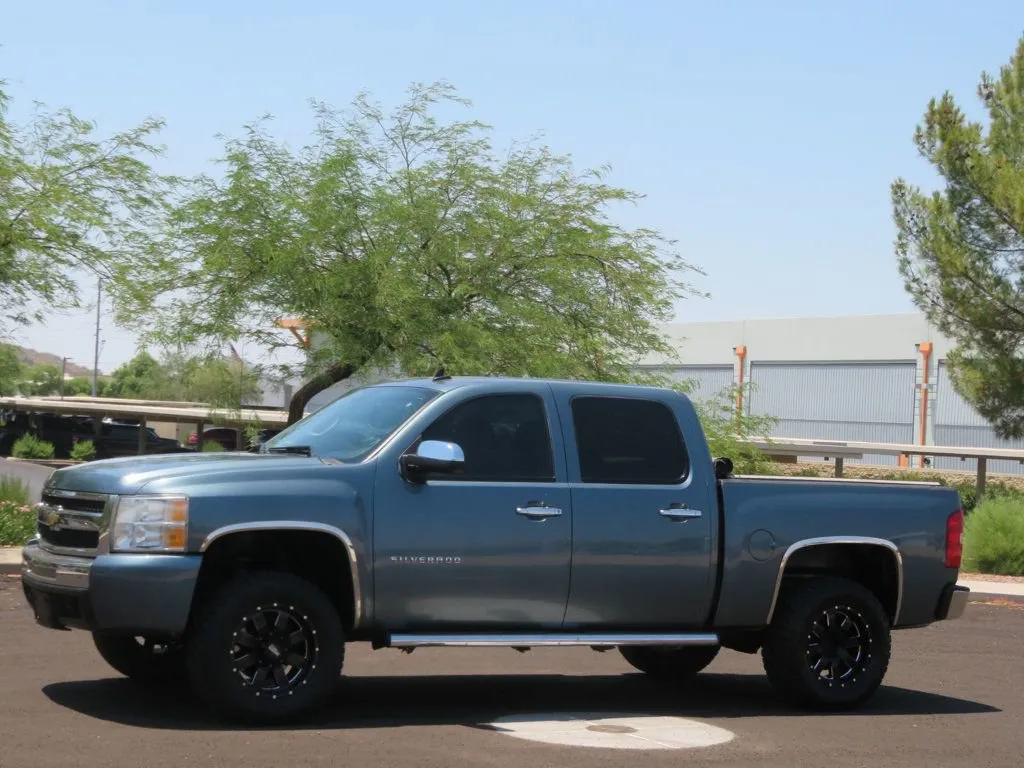 Used 2016 RAM 2500 Tradesman w/ Chrome Appearance Group