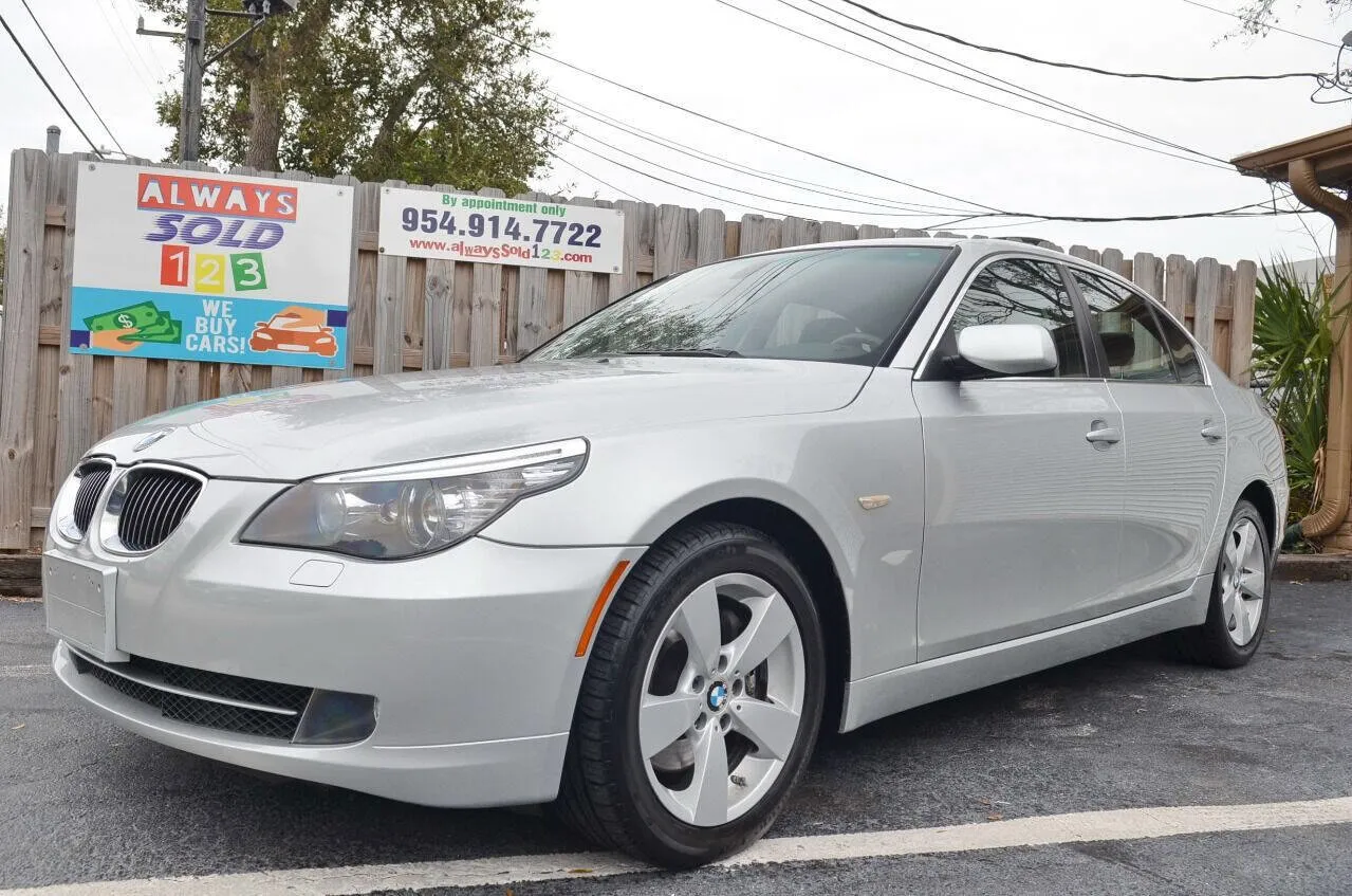 Used 2005 Mercedes-Benz SLK 350 w/ Premium Pkg