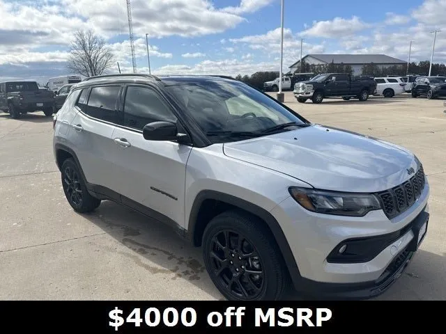 New 2024 Jeep Compass Latitude