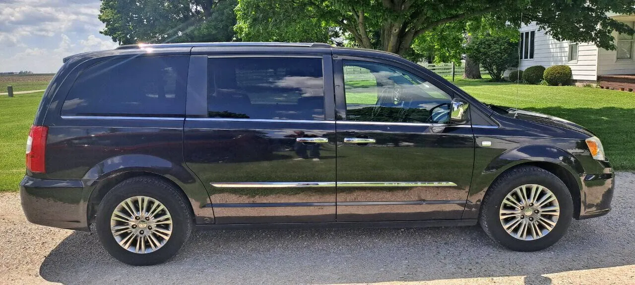 Used 2011 RAM 2500 Longhorn w/ Cold Weather Group