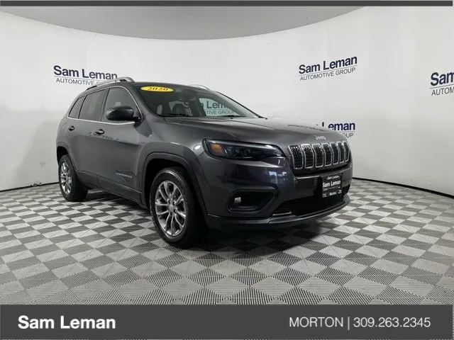 Used 2019 Jeep Cherokee Latitude Plus w/ Comfort/Convenience Group