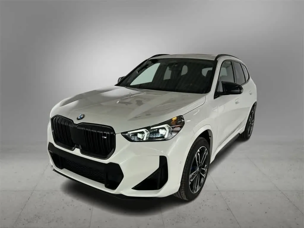 New 2024 BMW X1 xDrive28i w/ Technology Package