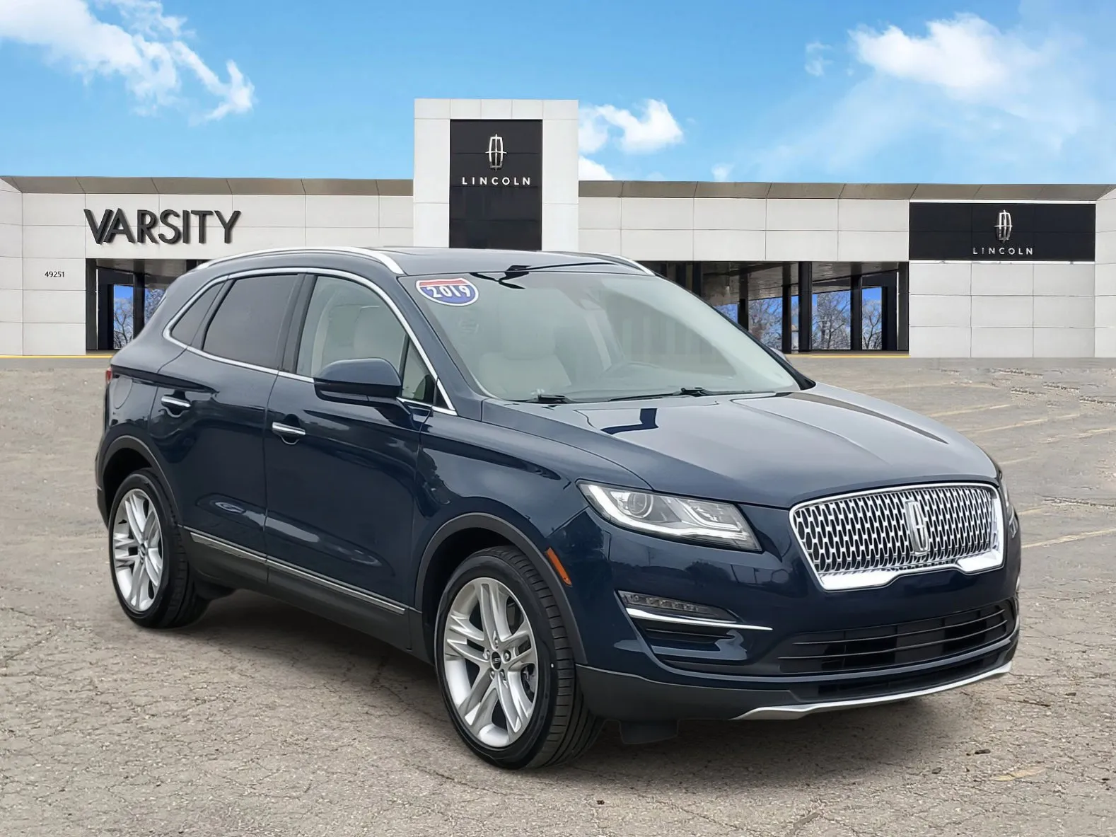 Used 2016 Lincoln MKZ w/ Equipment Group 300A Reserve