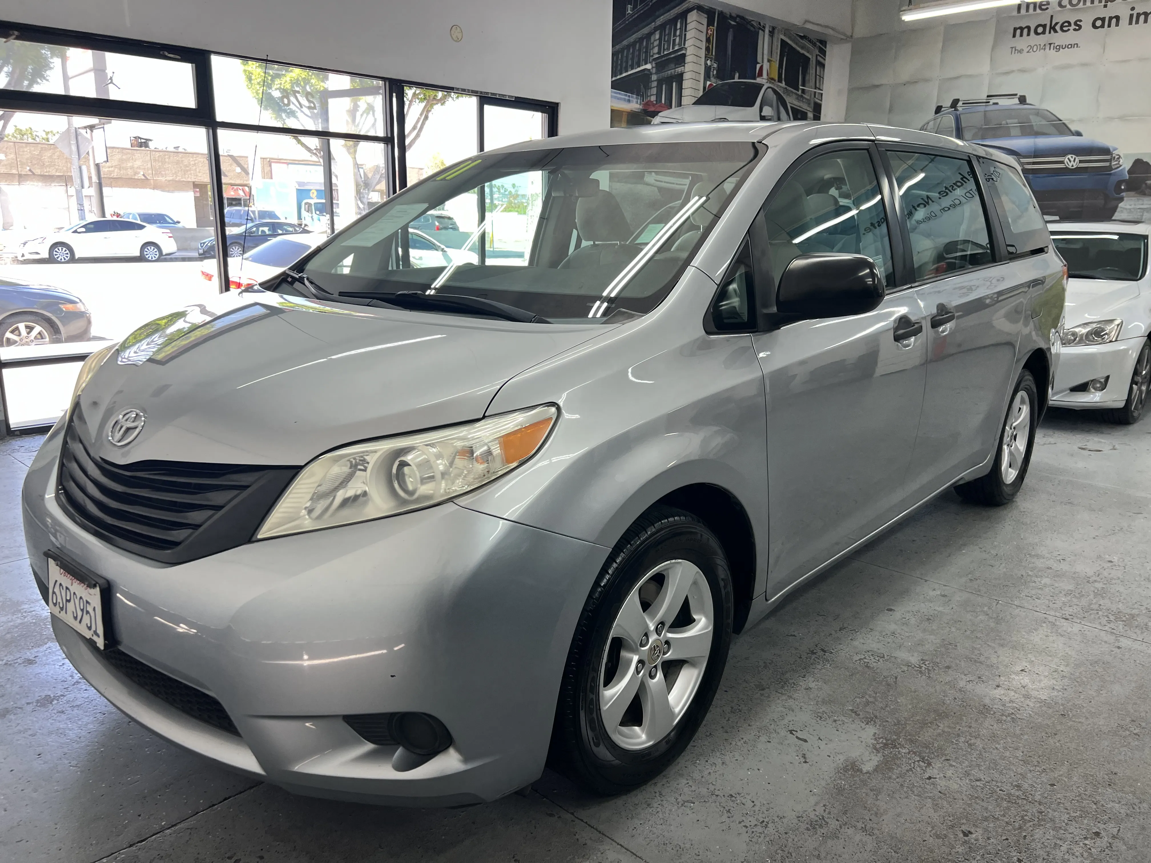 Used 2012 MAZDA MAZDA5 Sport