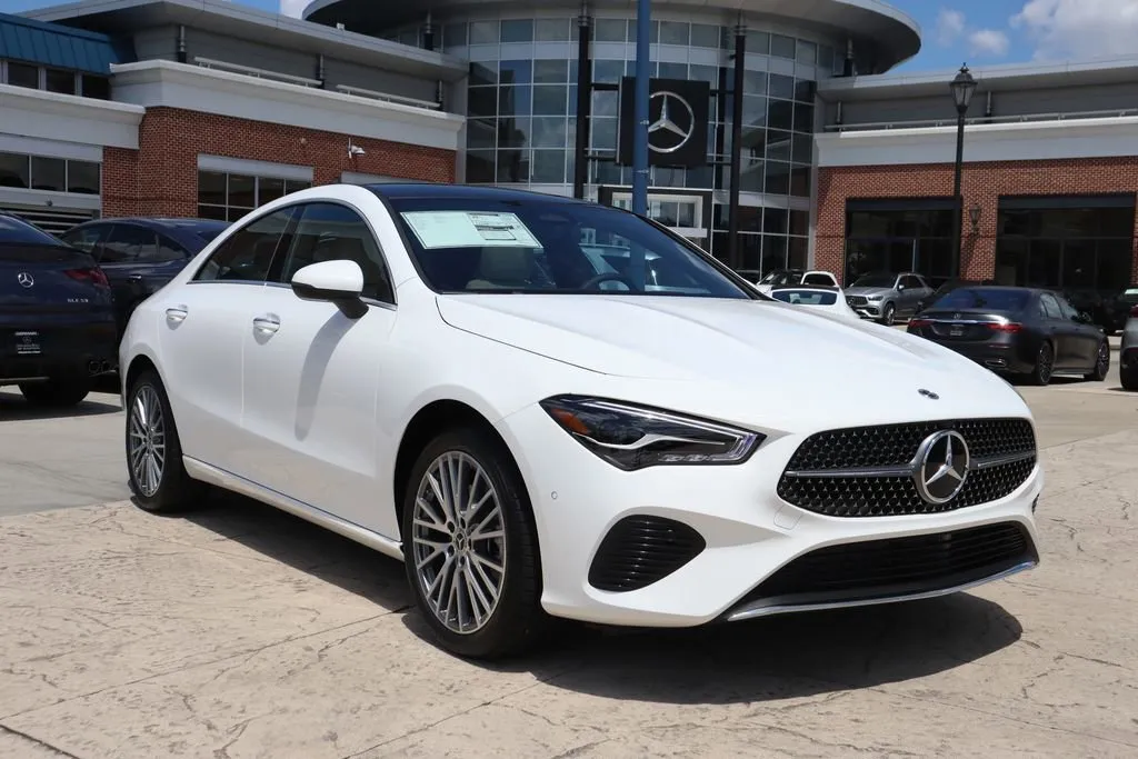 New 2025 Mercedes-Benz CLA 250 4MATIC