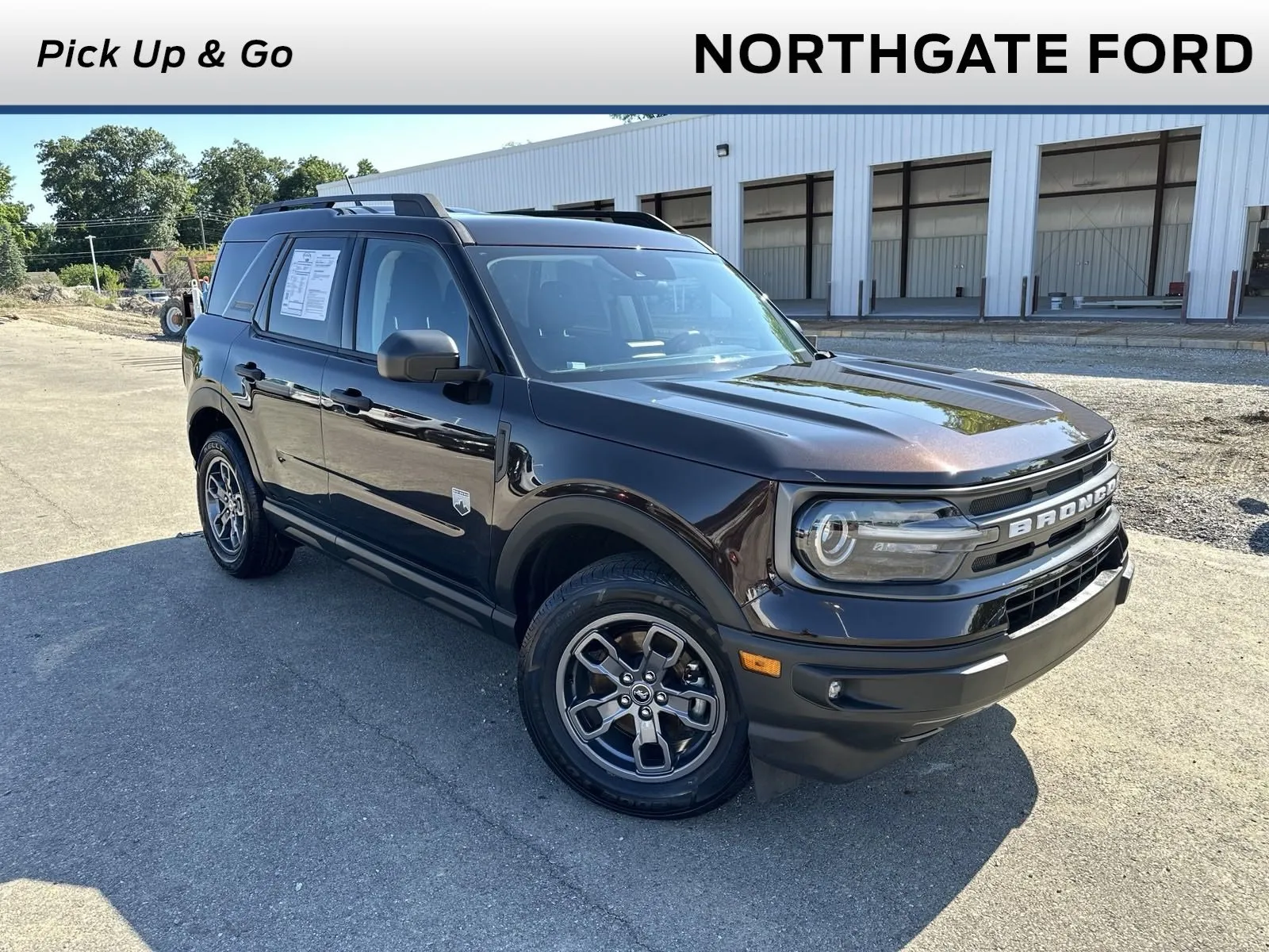 Used 2021 GMC Acadia SLT w/ Preferred Package