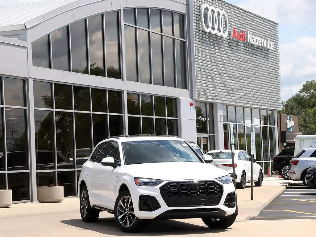 New 2024 Audi Q5 2.0T Premium Plus