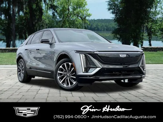 New 2024 Cadillac XT5 Luxury