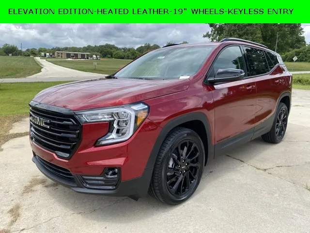 New 2024 GMC Terrain SLE w/ Driver Convenience Package